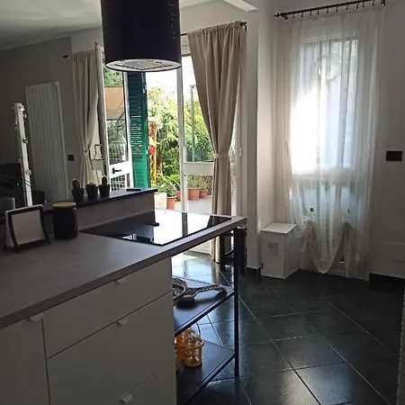 Il Glicine Cozy Appartamnent, Near Sestri Levante Between Cinque Terre E Portofino Appartement *