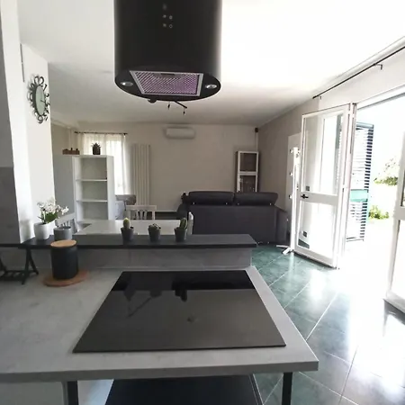 Il Glicine Cozy Appartamnent, Near Sestri Levante Between Cinque Terre E Portofino